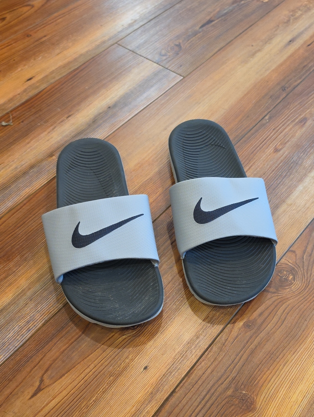 Men's nike slides